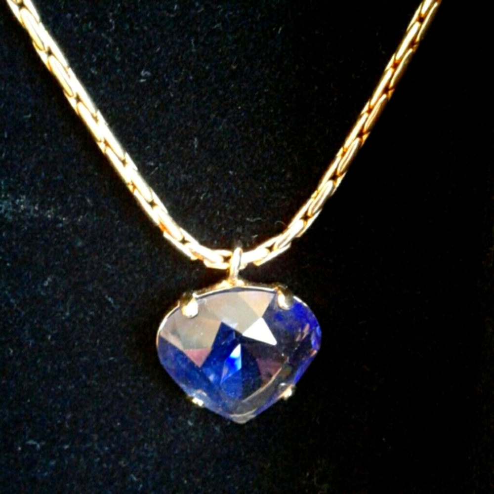 Suzanne Bjontegard 2ct Amythest Gold 14K Demi Set